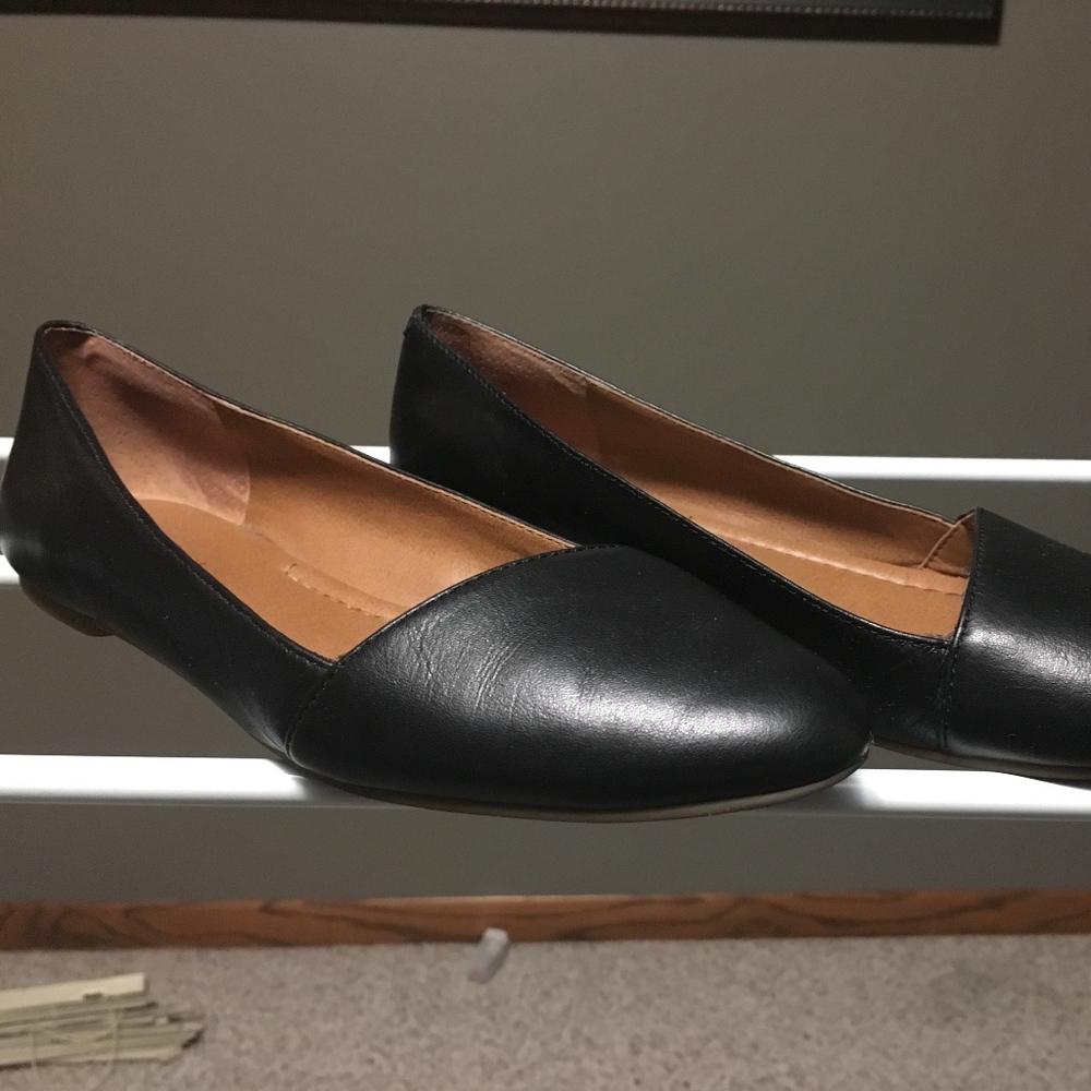 Lucky Brand Archh Black Flats sz7